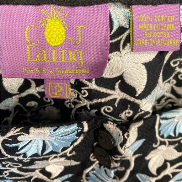CJ Laing Boho Black & Blue Floral Embroidered Crop Pants size 2 - Picture 6 of 6